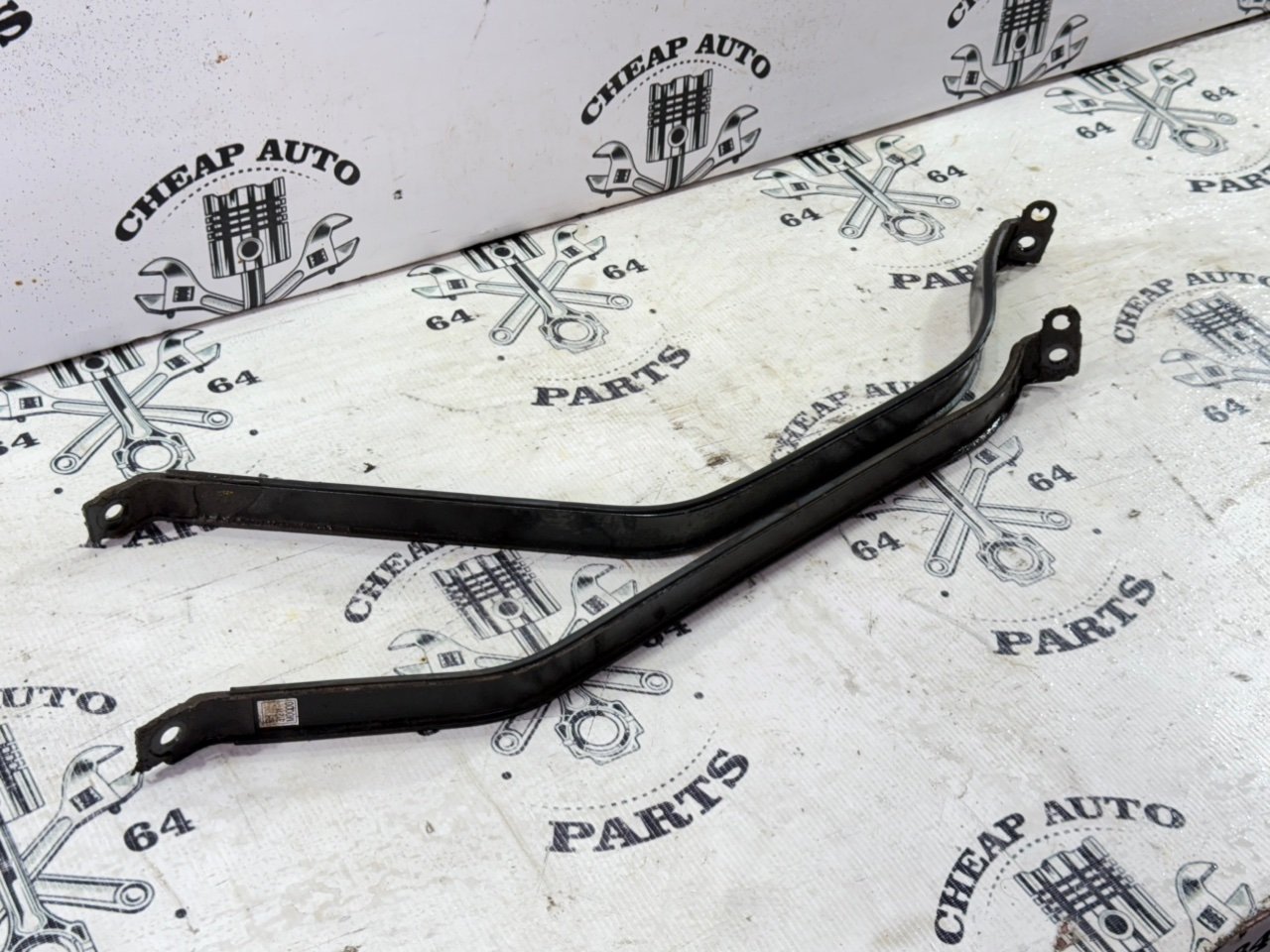 Крепление бензобака - Фото 1