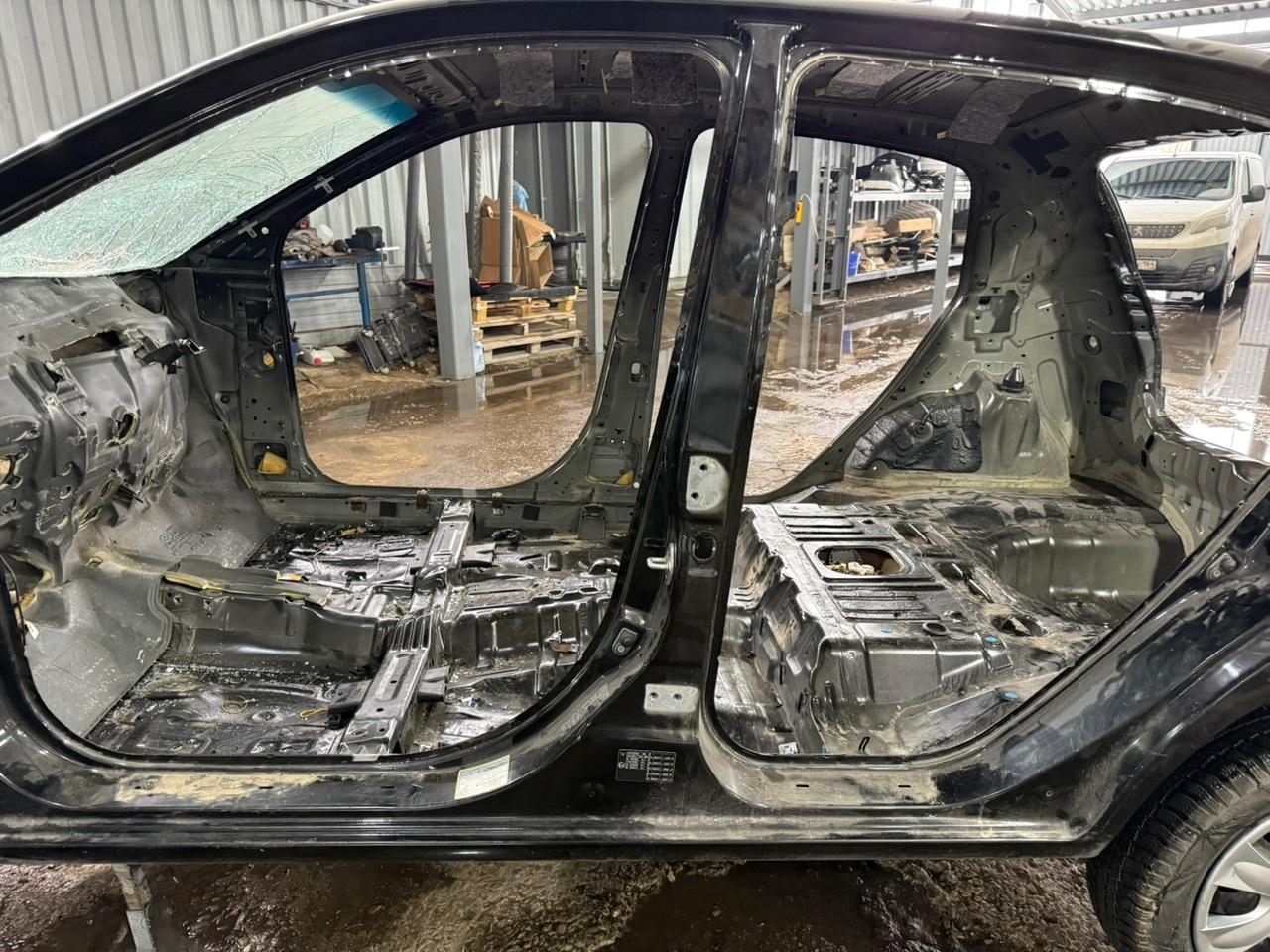 Часть кузова - Фото 4