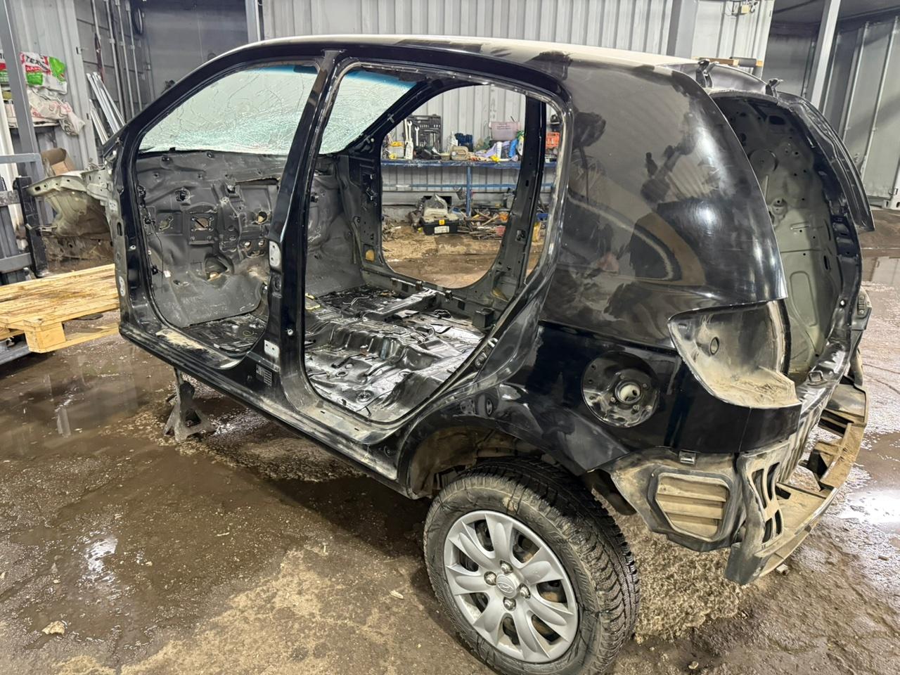 Часть кузова - Фото 6