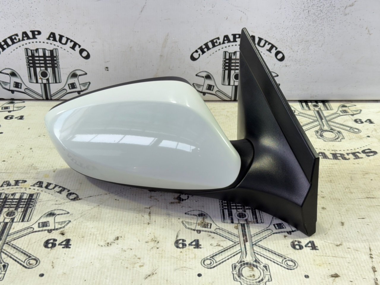 Зеркало заднего вида - Фото 1