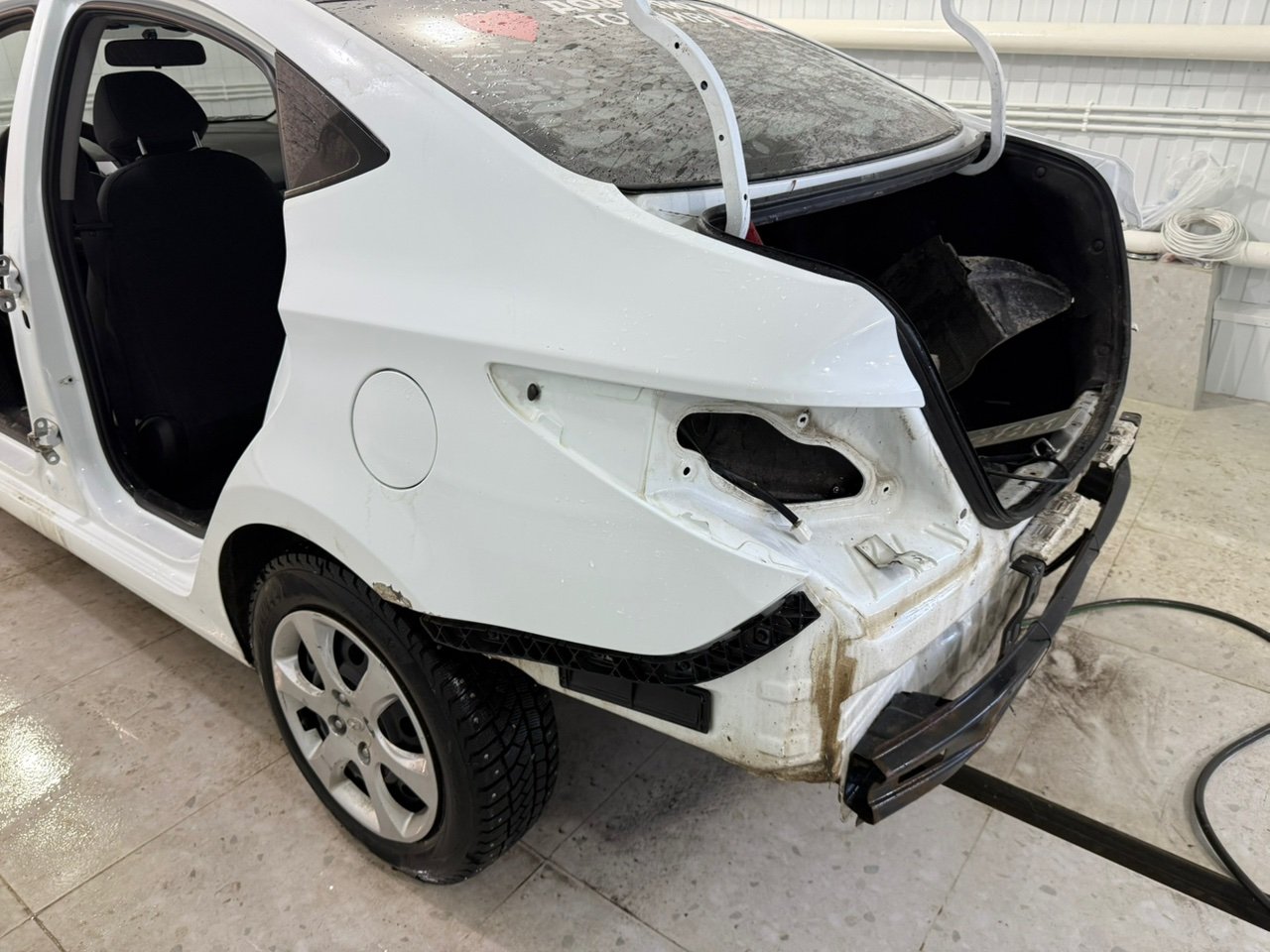 Задняя панель кузова - Фото 5