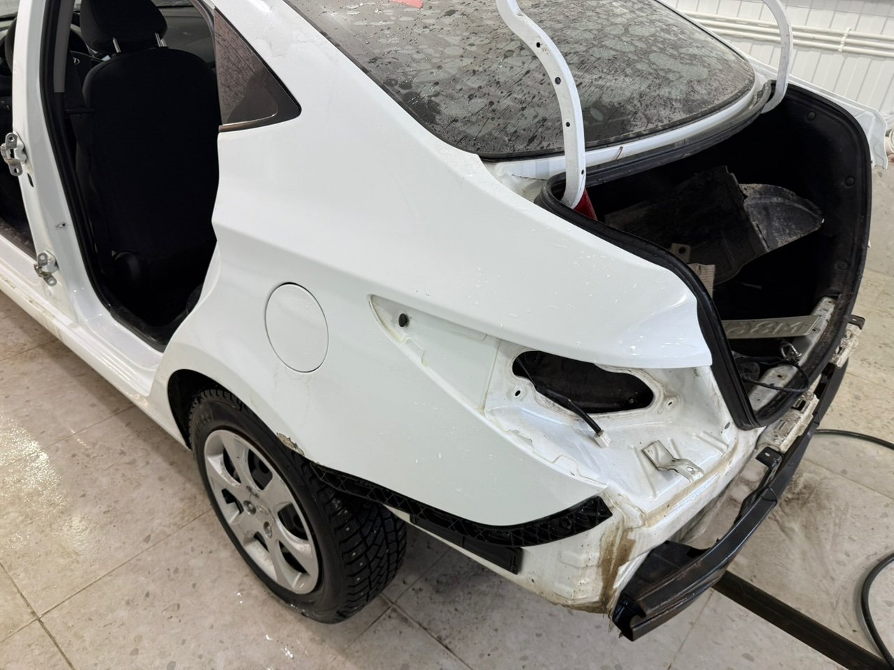 Задняя панель кузова - Фото 7