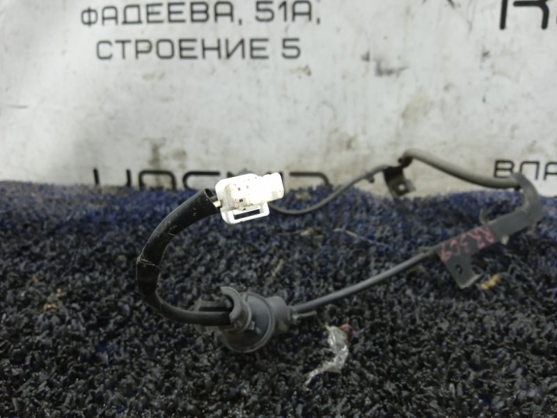 Провод датчика abs задний правый TOYOTA CROWN GRS184 2GR-FSE