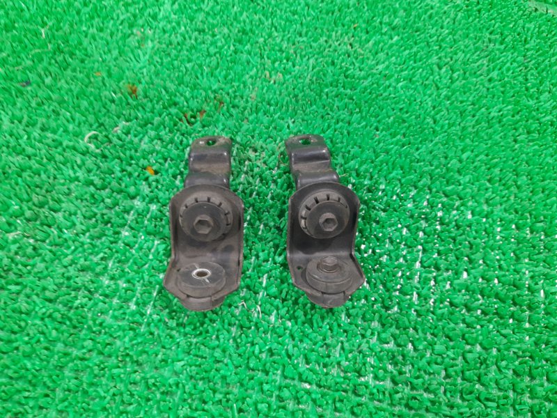 Крепление радиатора TOYOTA CELSIOR 2005 UCF31 3UZ-FE 16505-50090 Б/У