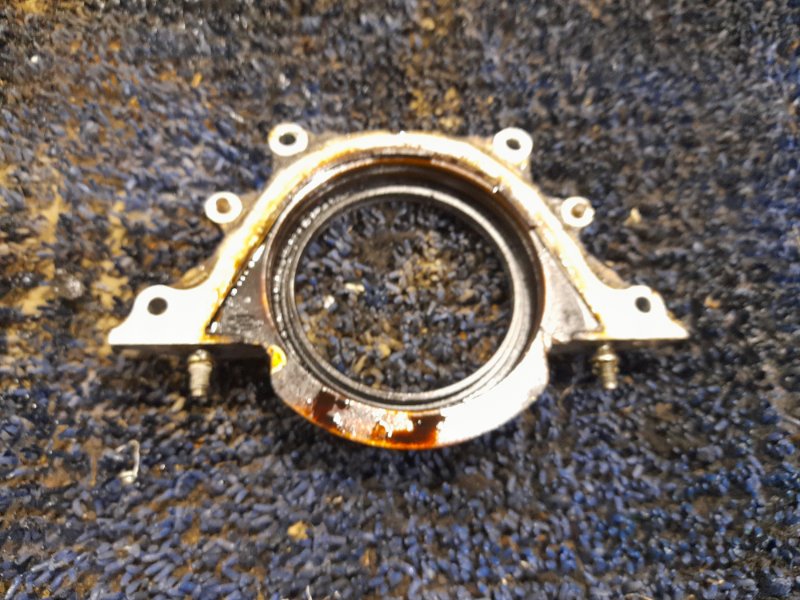 Крышка коленвала CIVIC SHUTTLE 1995 EF5 ZC Крышка коленвала CIVIC SHUTTLE 1995 EF5 ZC