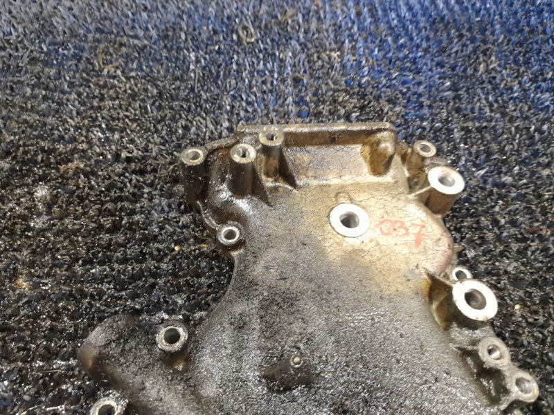 Насос масляный CUBE 1998 Z10 CG13 Насос масляный CUBE 1998 Z10 CG13