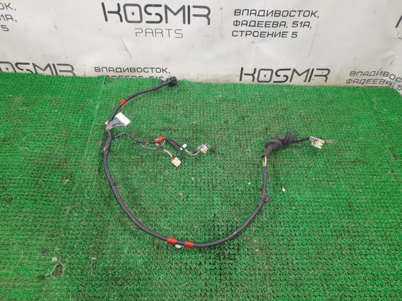 Проводка двери задняя правая TOYOTA ARISTO 2000 JZS160 2JZ-GE 82153-30491 контрактная