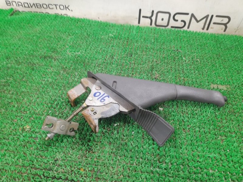 Ручка стояночного тормоза Honda LOGO 1997 GA3 D13B 47105-S04-A01ZG Б/У