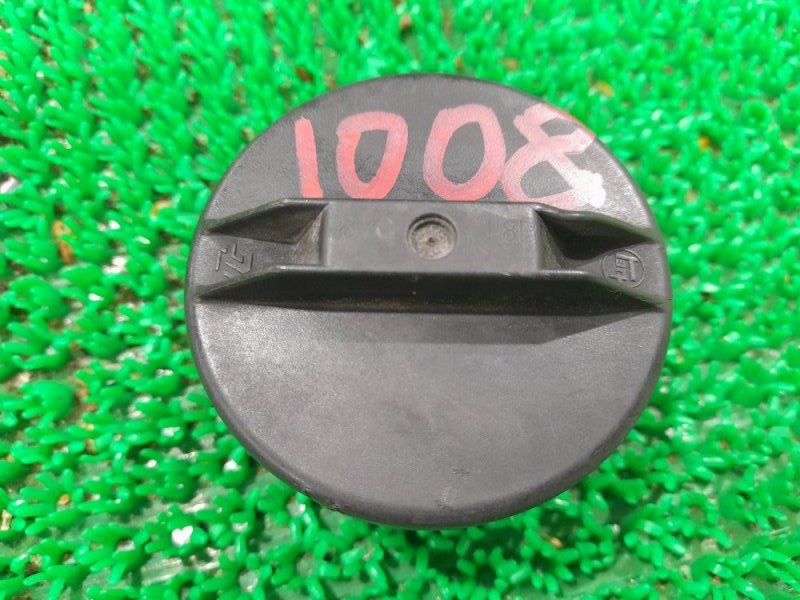Крышка топливного бака Toyota VOXY 2002 AZR60G 1AZ-FSE 77310-48010 контрактная