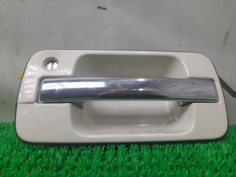 Ручка двери внешняя передняя левая ISUZU BIGHORN 1999 UBS73GW 4JX1 8970984396 контрактная