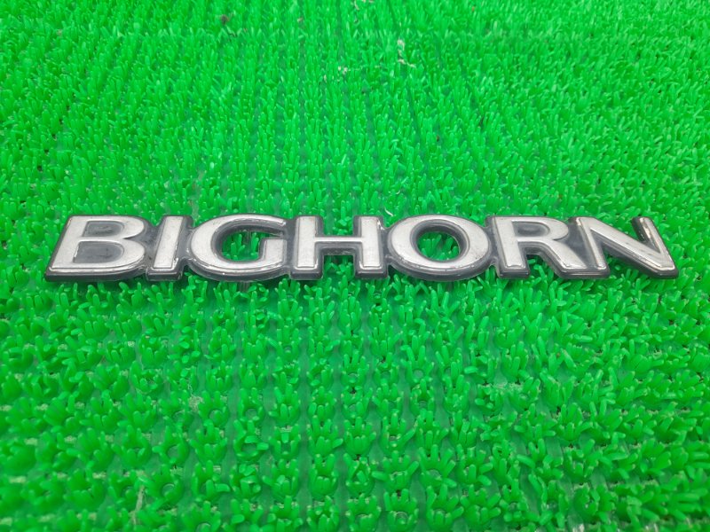 Эмблема ISUZU BIGHORN 1999 UBS73GW 4JX1 8971208431 контрактная