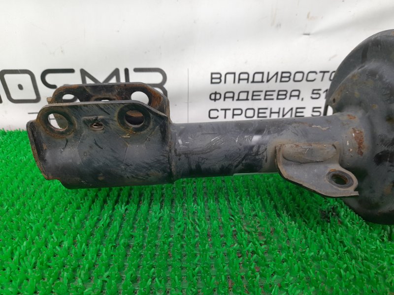 Стойка правая передняя для TOYOTA Aqua NHP10 1NZ-FXE, 48510-52G60 3 ракурс Стойка правая передняя для TOYOTA Aqua NHP10 1NZ-FXE, 48510-52G60 3 ракурс