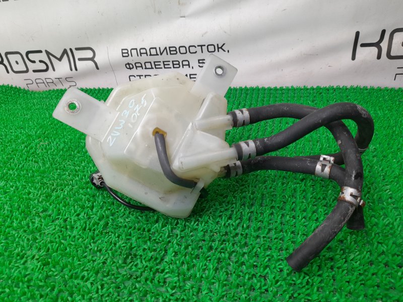 Бачок для тормозной жидкости PRIUS 2010 ZVW30 2ZR-FXE