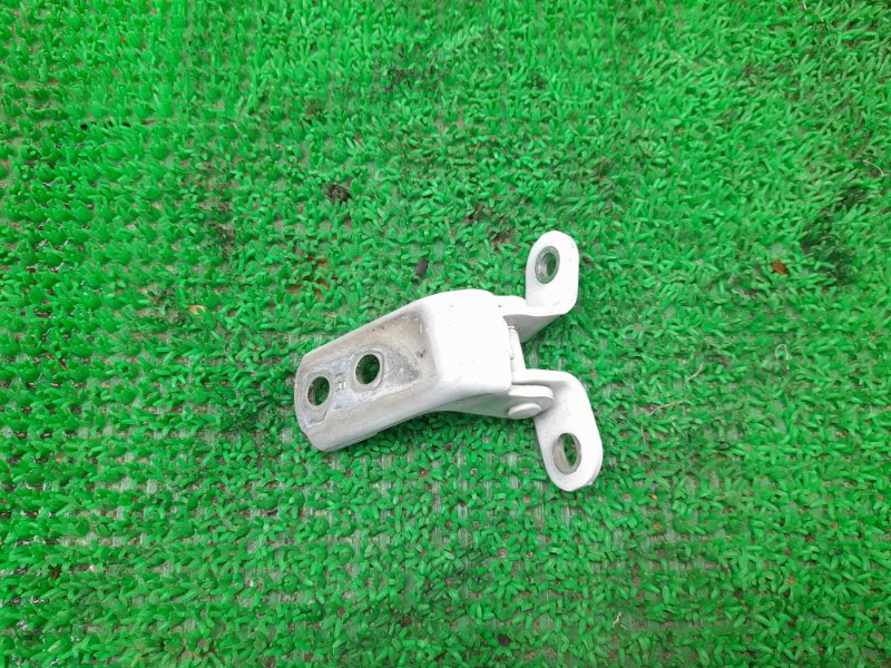 Петля двери верхняя передняя правая PRIUS 2011 ZVW30 2ZR-FXE