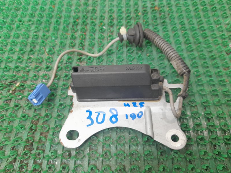 Датчик давления в шинах правый Lexus GS430 2005 UZS190 3UZ-FE 89767-30010 контрактная