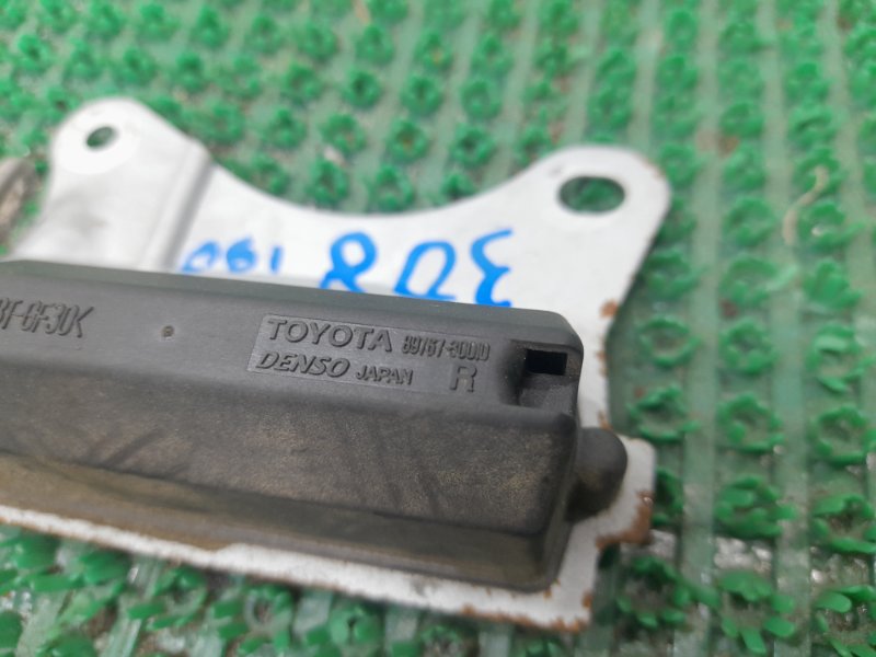 Датчик давления в шинах правый GS430 2005 UZS190 3UZ-FE