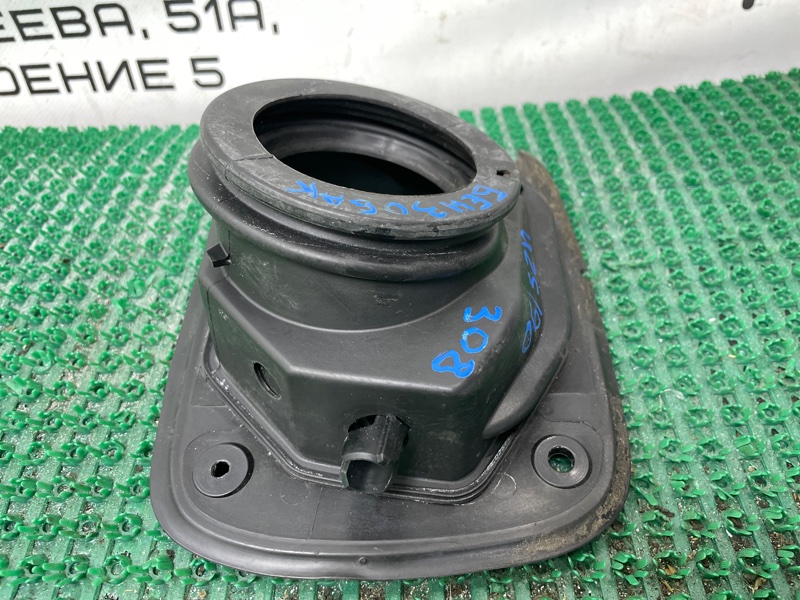 Защита горловины топливного бака GS430 2005 UZS190 3UZ-FE
