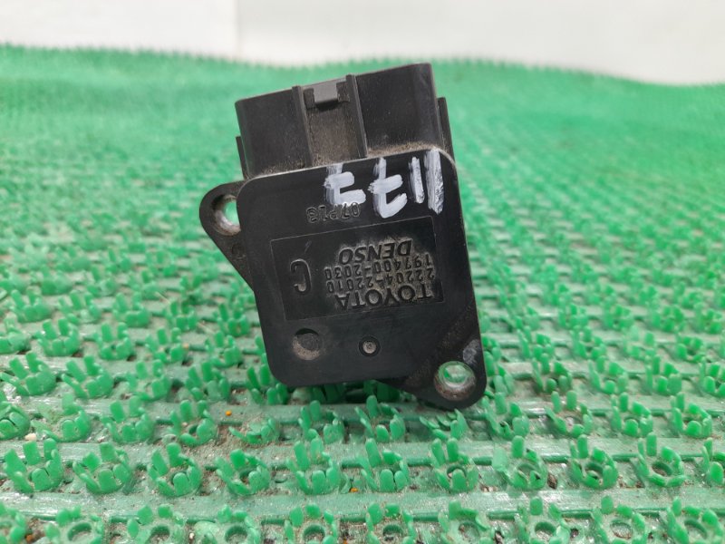 Датчик расхода воздуха TOYOTA Corolla Axio NZE161 1NZ-FE
