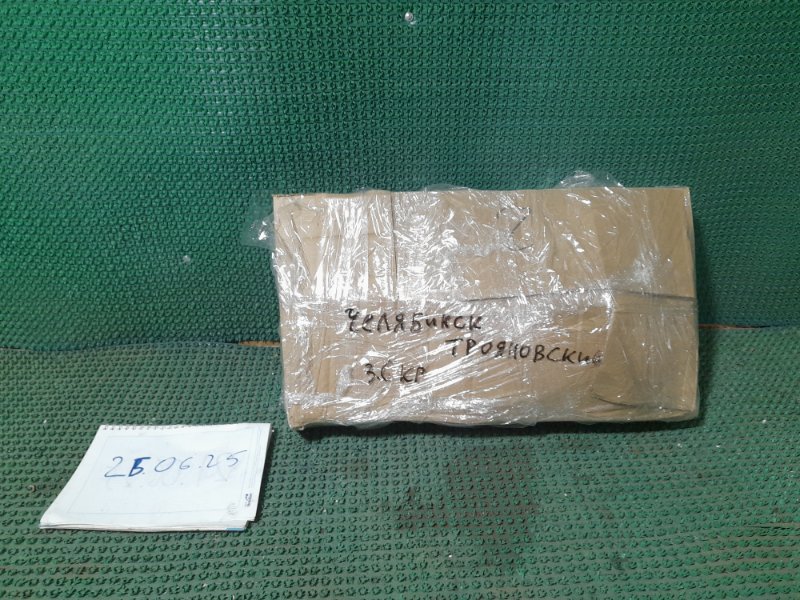 Крепление АКПП STAGEA 2002 M35 VQ25DD