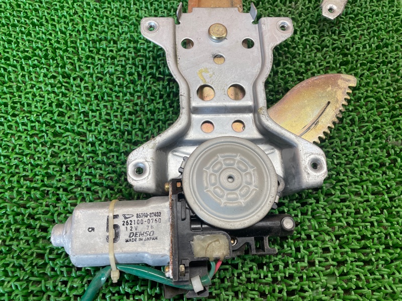 Стеклоподъемник задний левый TOYOTA CAMI J122E K3-VE