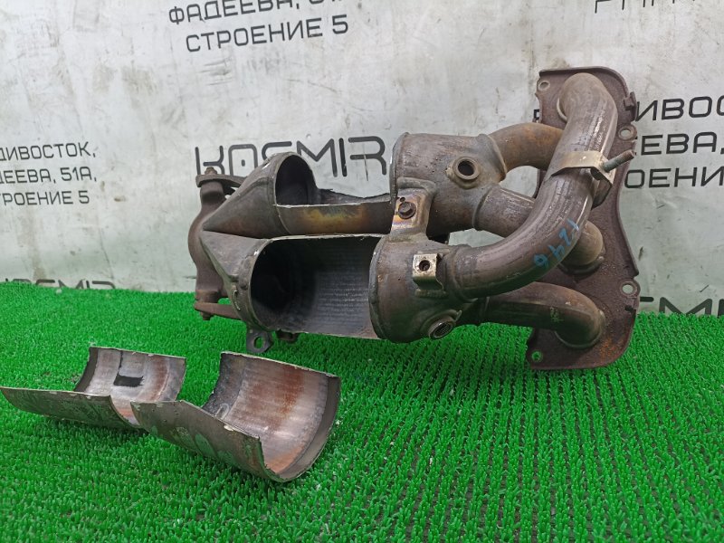 Коллектор выпускной TOYOTA Ipsum 2003 ACM21W 2AZ-FE контрактная
