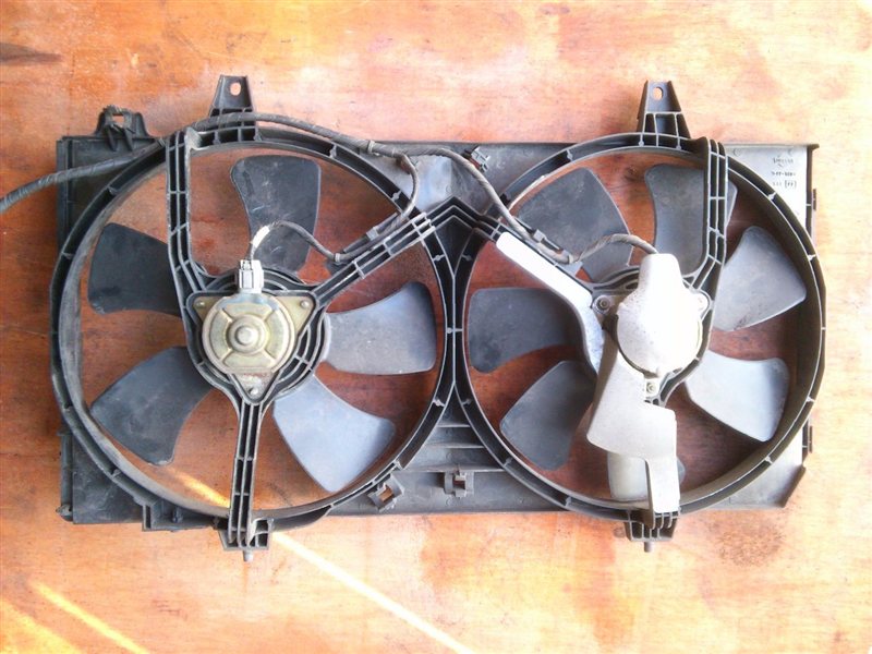 Вентилятор радиатора Nissan Bluebird HNU14 SR18DE