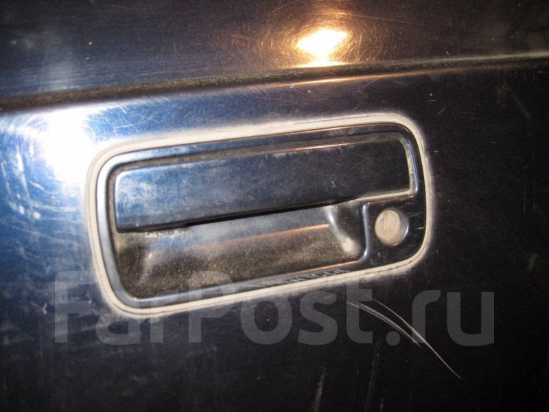 Ручка двери внешняя Suzuki Escudo TA01R G16A передняя левая