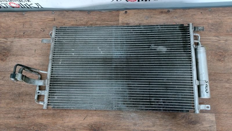 Радиатор кондиционера Hyundai Tucson JM D4BB