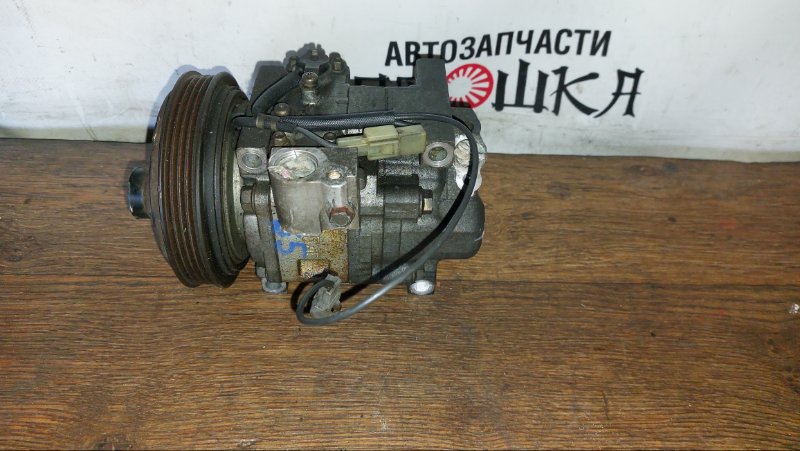 Компрессор кондиционера Mazda Demio DW3W B5