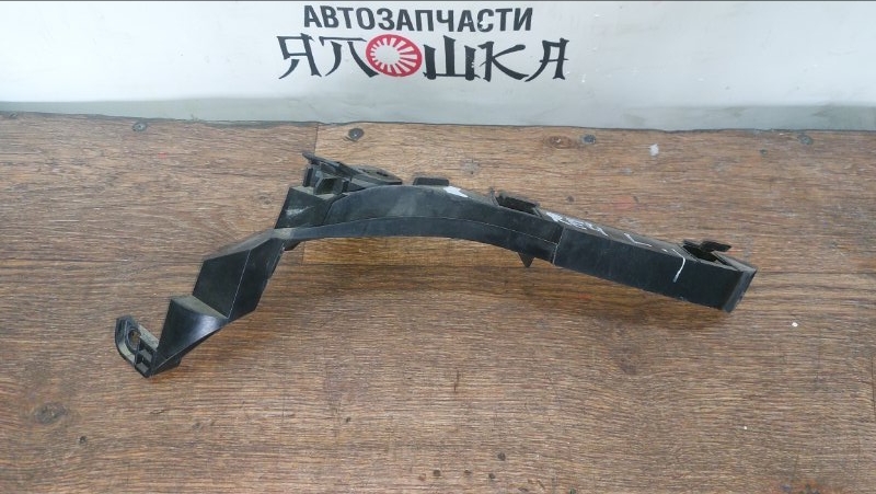 Клипса бампера Honda Cr-V RE3 K24A передняя левая