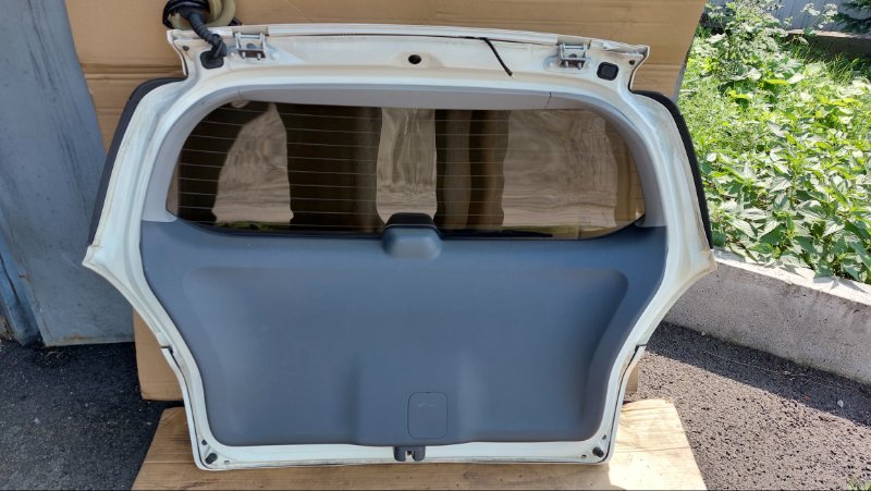 Обшивка крышки багажника Honda Odyssey RB1 K24A