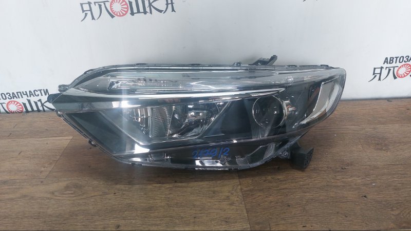 Фара Honda Shuttle GK8 L15B 2019 передняя левая