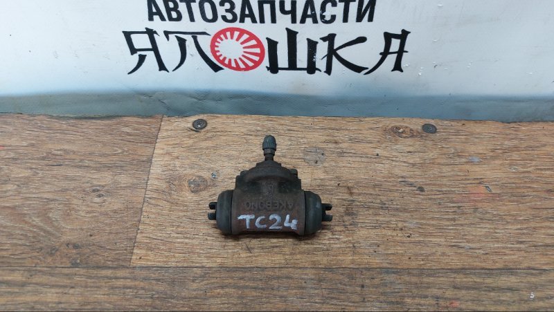 Тормозной цилиндр Nissan Ad Y11 QR20DE задний