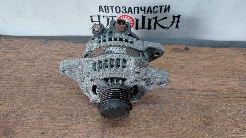 Генератор Toyota Noah ZRR70 3ZRFAE (б/у)
