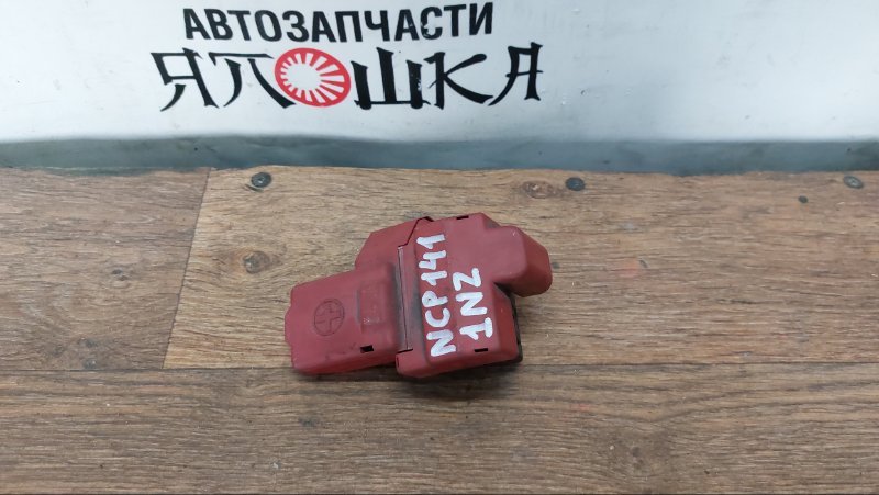 Блок предохранителей Toyota Porte NCP141 1NZFE (б/у)