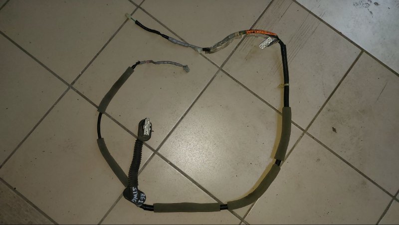 Коса двери Honda Stepwgn RG1 K20A (б/у)