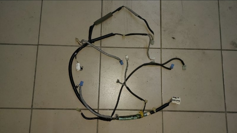Коса двери Honda Stepwgn RG1 K20A (б/у)