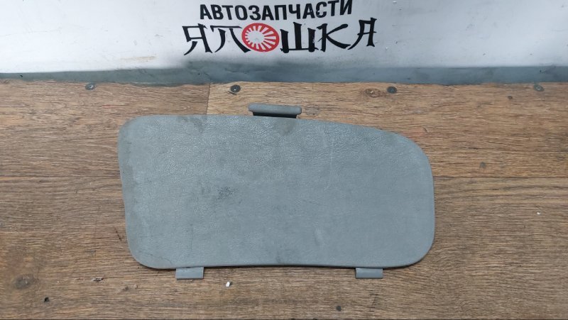 Обшивка багажника Toyota Matrix ZZE132 1ZZFE 2002 задняя левая (б/у)