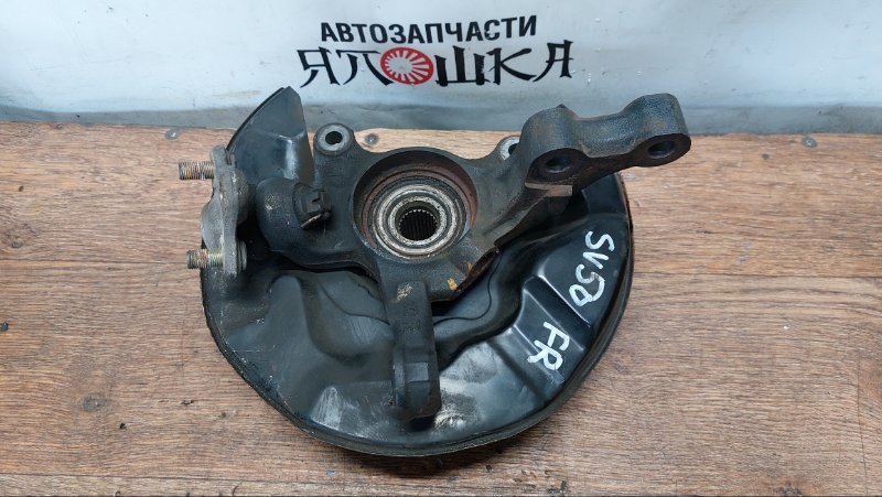 Ступица Toyota Celica ZZT230 1AZFSE передняя правая (б/у)