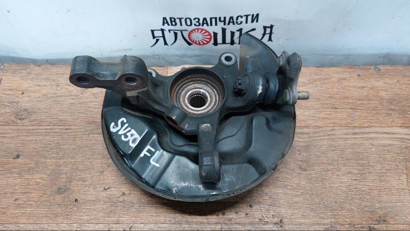 Ступица Toyota Celica ZZT230 1AZFSE передняя левая (б/у)