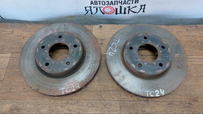 Диск тормозной Nissan Bassara JHU30 KA24DE передний (б/у)