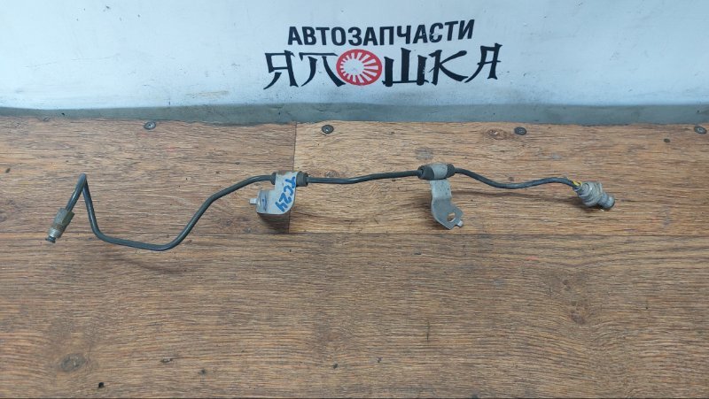 Трубка тормозная Nissan Serena C24 QR20DE задняя левая (б/у)