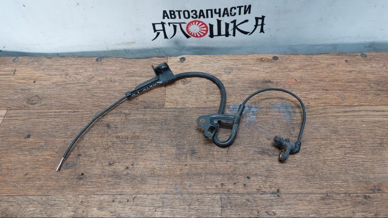 Датчик abs Toyota Noah ZRR70 3ZRFAE передний левый (б/у)