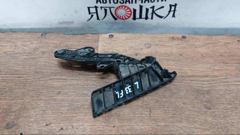 Клипса бампера Nissan Teana L33 MR20DE передняя левая (б/у)