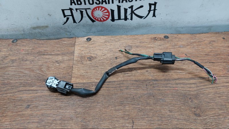 Парктроник Nissan Teana L33 MR20DE передний правый (б/у)