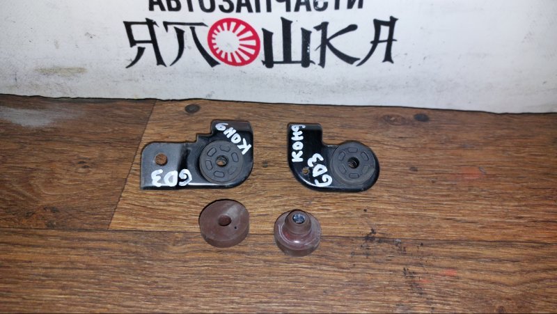 Крепление радиатора Honda Fit GD1 L12A1 (б/у)