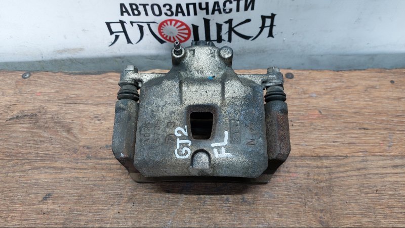 Суппорт тормозной Subaru Impreza GD2 EJ202 передний левый (б/у)