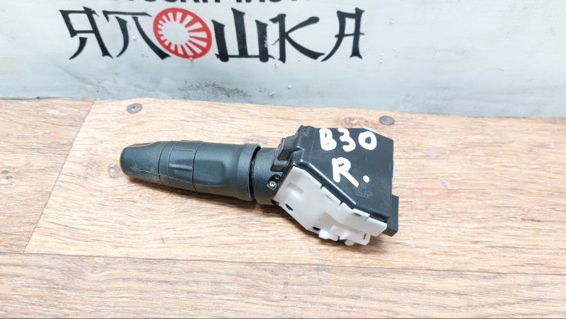 Подрулевой переключатель Nissan Lafesta B30 MR20DE правый (б/у)