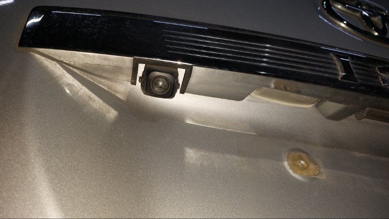 Камера заднего вида Toyota Isis ANM10 1AZFSE (б/у)
