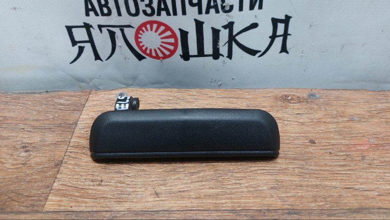 Ручка двери внешняя Toyota Starlet EP95 1N задняя правая